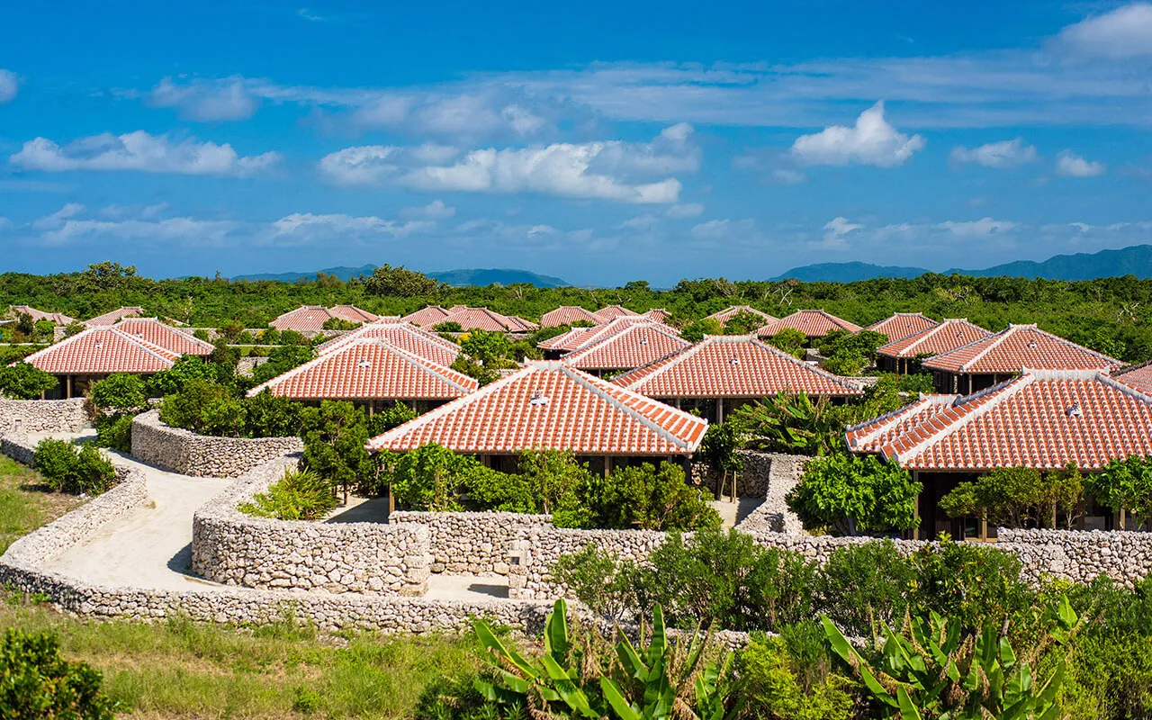 Be transformed from a traveler into an islander