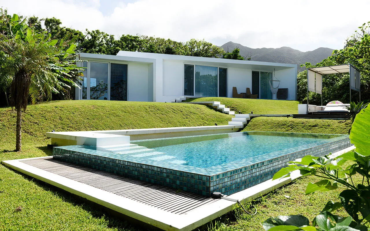 Private holidays in the heart of island wilderness