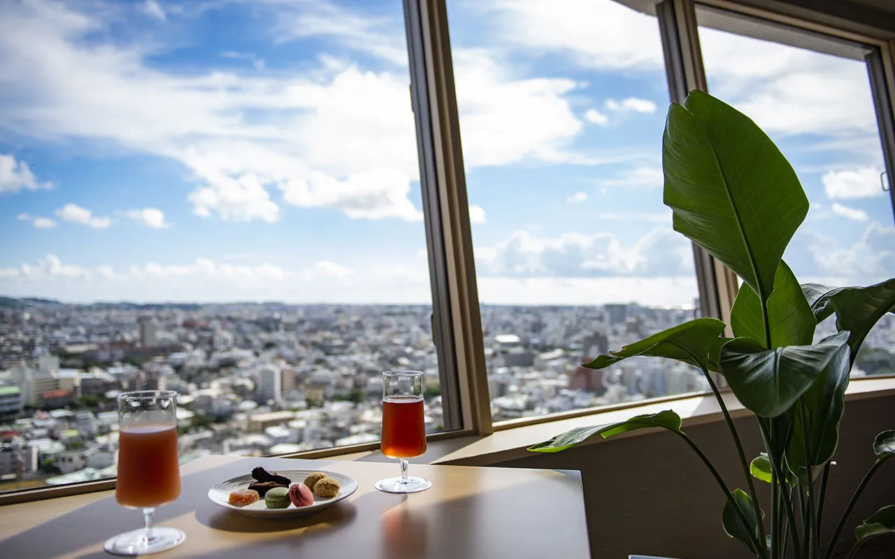 Experience Okinawa-style city life